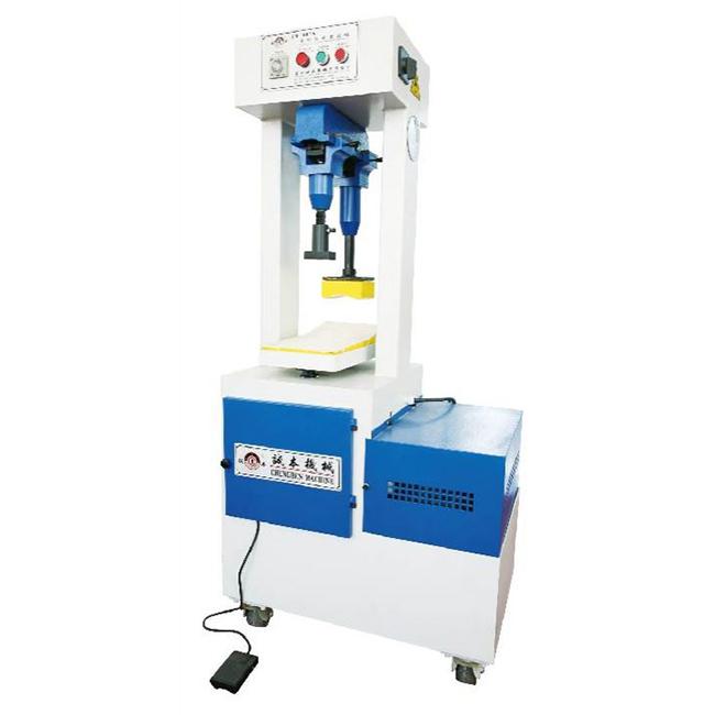 Máy dập đế giày thủy lực